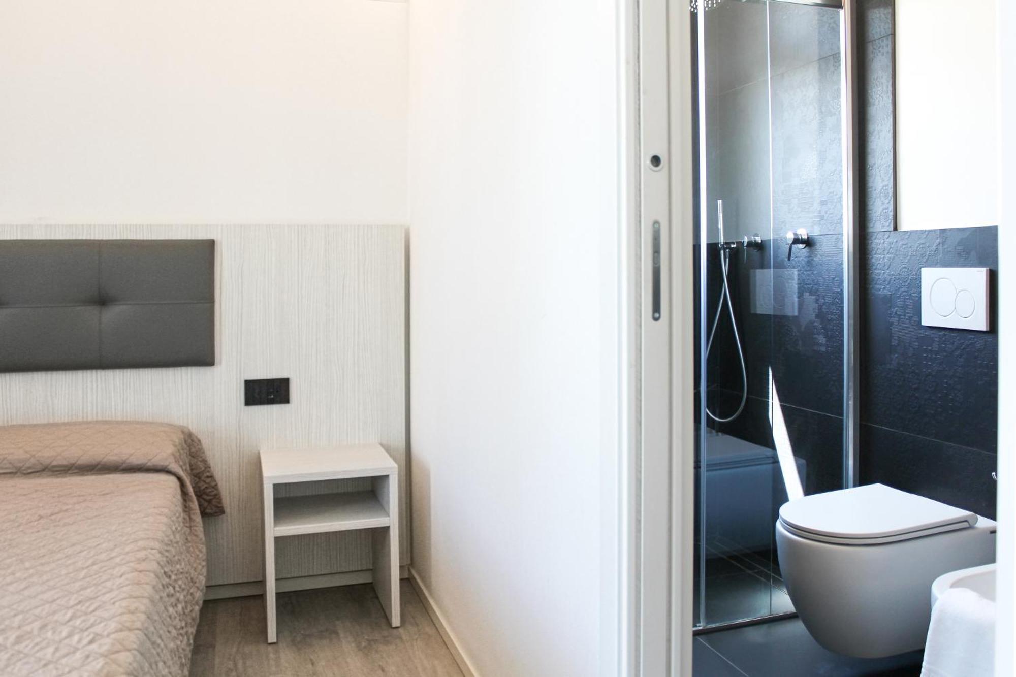 Hotel Giulio Cesare Cattolica Esterno foto